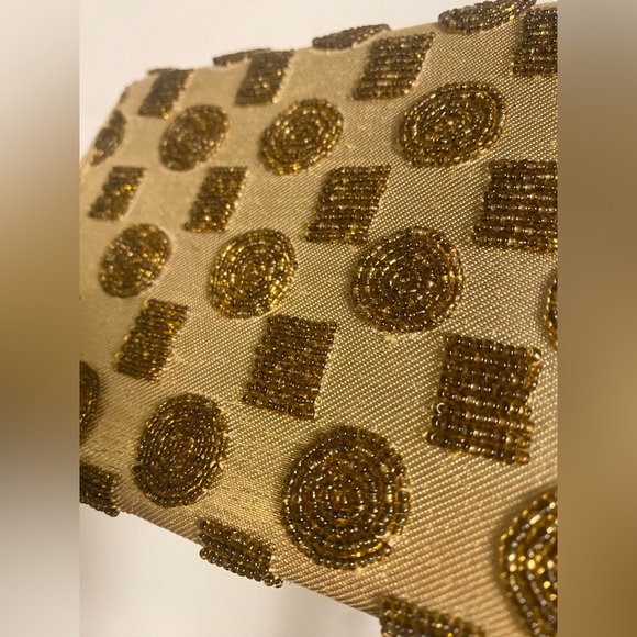 Vintage beaded Gold Clutch Bag - Picture 3 of 7